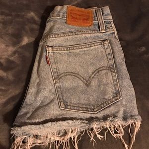 Levi’s high waisted denim shorts